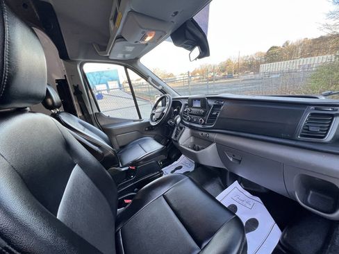 Used 2020 Ford Transit 250 Medium Roof w/ Load Area Protection Package image 15