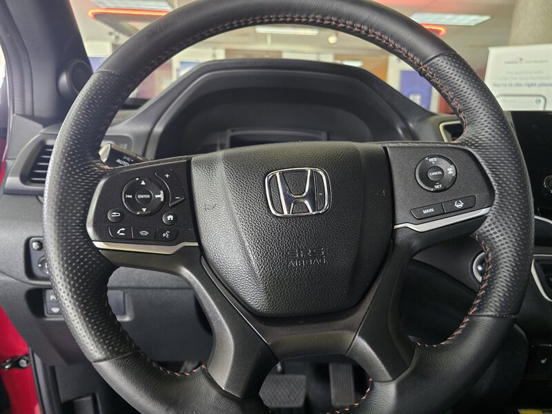 Used 2022 Honda Passport TrailSport image 36