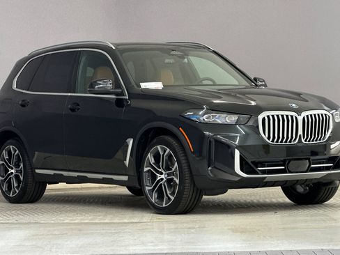 New 2026 BMW X5 sDrive40i image 7