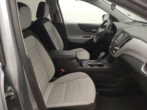 Used 2024 Chevrolet Equinox LT image 21