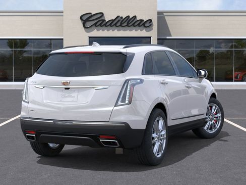 New 2026 Cadillac XT5 Sportv w/ LPO, Floor Liner Package image 4