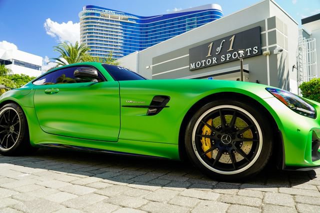 Used 2020 Mercedes-Benz AMG GT R image 34