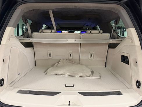 Certified 2025 Cadillac Escalade ESV Sport Platinum w/ LPO, ONYX Package AWD/4WD image 21