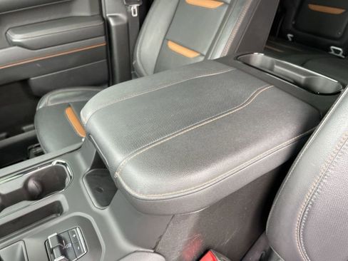 Used 2023 GMC Sierra 1500 AT4 w/ AT4 Premium Package AWD/4WD image 20