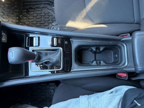 New 2024 Jeep Compass Sport image 28