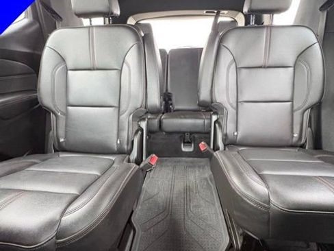 Used 2023 Chevrolet Traverse RS w/ LPO, Floor Liner Package AWD/4WD image 27