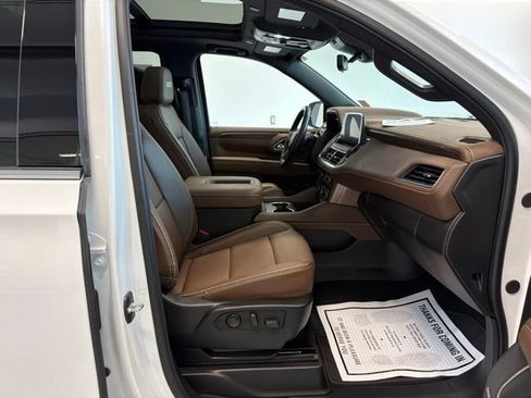 Used 2024 Chevrolet Tahoe High Country w/ Advanced Technology Package AWD/4WD image 44