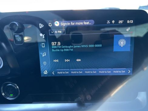 Used 2025 Chevrolet Corvette Stingray Coupe w/ 1LT image 12