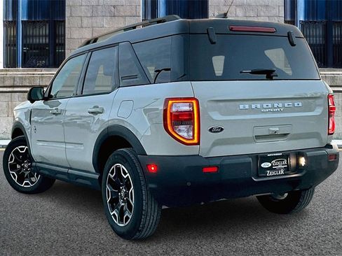 Used 2025 Ford Bronco Sport Outer Banks w/ Outer Banks Tech Package+ image 10