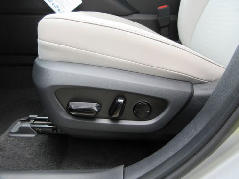 New 2026 Lexus TX 350 AWD image 33