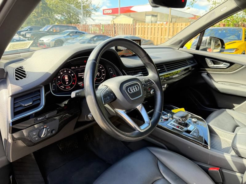 Used 2019 Audi Q7 3.0T Premium Plus w/ Premium Plus Package AWD/4WD image 14