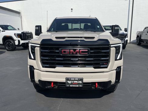 New 2026 GMC Sierra 2500 AT4 w/ AT4 Premium Plus Package AWD/4WD image 2