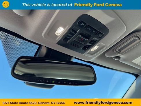 Used 2022 Toyota Camry XLE w/ Navigation Upgrade Package FWD image 18