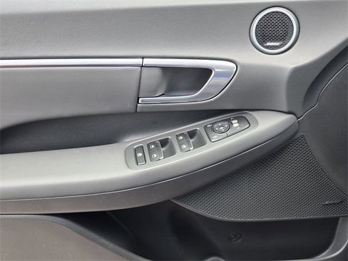 Used 2023 Hyundai Sonata SEL Plus w/ Cargo Package image 29