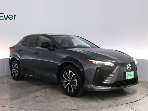Used 2023 Lexus RZ 450e Premium image 4