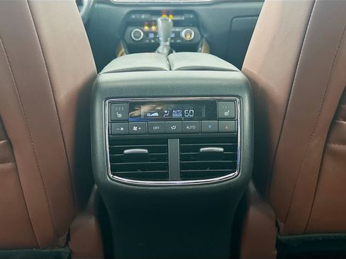 Used 2018 MAZDA CX-9 Signature image 33