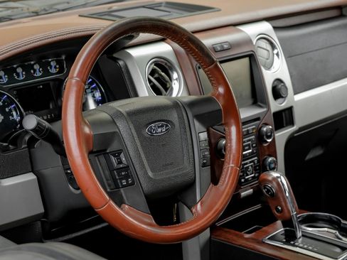 Used 2014 Ford F150 King Ranch w/ King Ranch Luxury Package AWD/4WD image 18