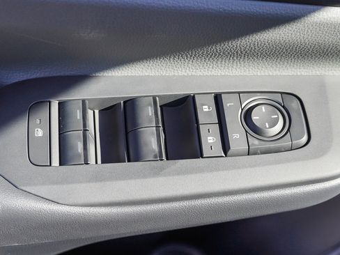 New 2026 Toyota Prius LE image 19