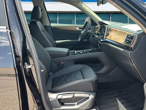 New 2026 Volkswagen Atlas SE AWD/4WD image 17