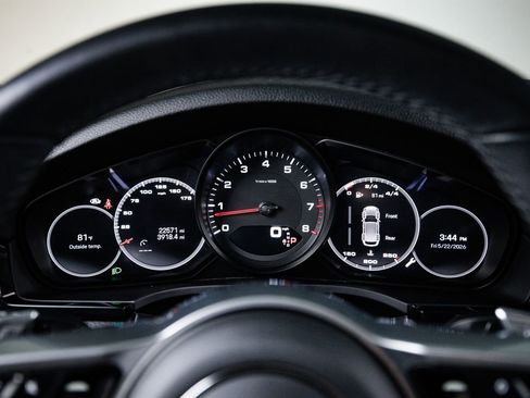 Certified 2023 Porsche Cayenne AWD/4WD image 15