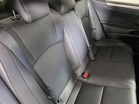 Used 2025 Lexus ES 350 F Sport image 30