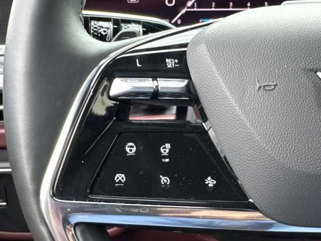 Used 2026 Cadillac Escalade Sport RWD image 31