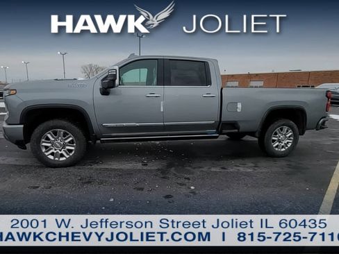 New 2026 Chevrolet Silverado 3500 High Country w/ High Country Premium Package AWD/4WD image 5