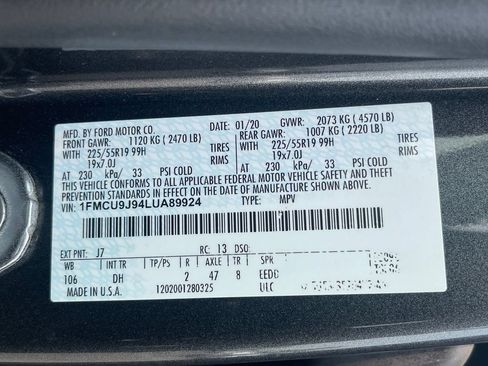 Used 2020 Ford Escape Titanium AWD/4WD image 35