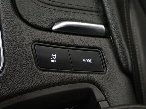 Used 2022 Cadillac XT6 Premium Luxury image 50