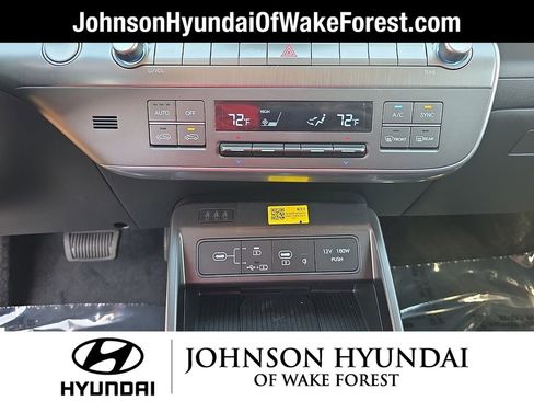 New 2026 Hyundai Kona SEL Premium FWD image 28
