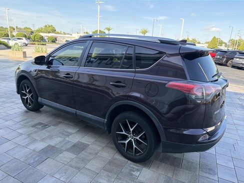 Used 2016 Toyota RAV4 SE FWD image 4