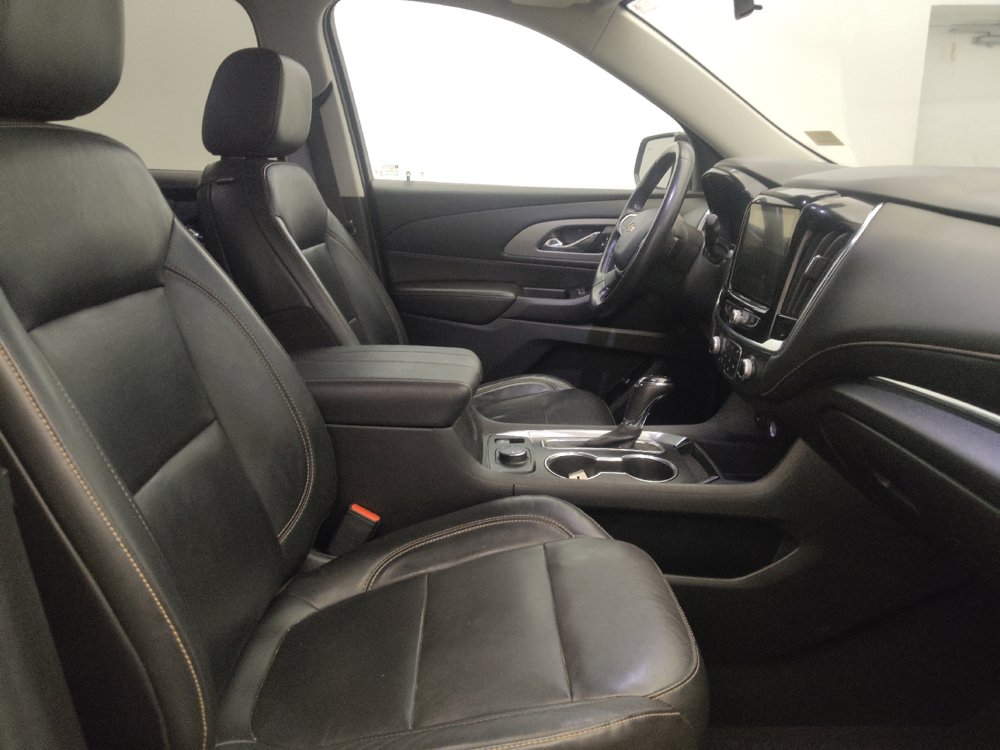 Used 2020 Chevrolet Traverse LT w/ LPO, Floor Liner Package AWD/4WD image 21