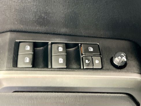 Used 2021 Toyota Tacoma TRD Off-Road image 16