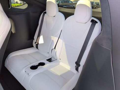 Used 2026 Tesla Model X Plaid AWD/4WD image 31