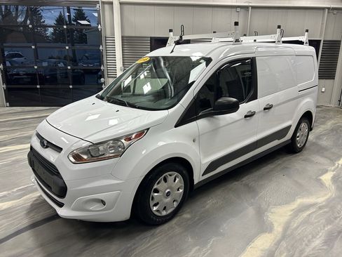 Used 2018 Ford Transit Connect XLT image 29