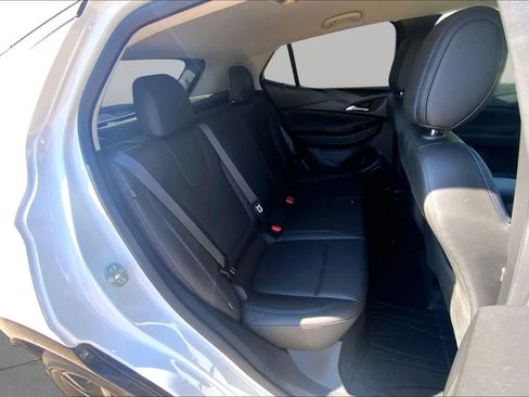 Used 2025 Buick Encore GX Sport Touring w/ Advanced Technology Package FWD image 18