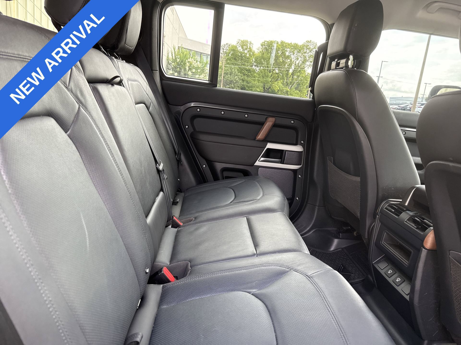 Used 2024 Land Rover Defender 110 S AWD/4WD image 16