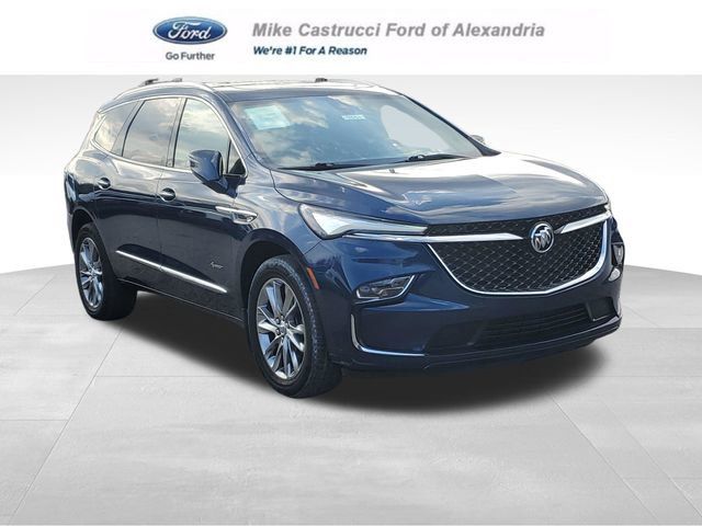 Used 2023 Buick Enclave Avenir w/ Avenir Technology Package FWD image 1