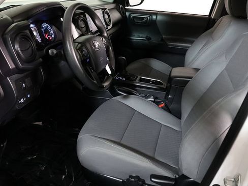 Used 2023 Toyota Tacoma SR AWD/4WD image 13