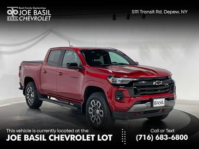 Used 2024 Chevrolet Colorado Z71 w/ Z71 Convenience Package 2