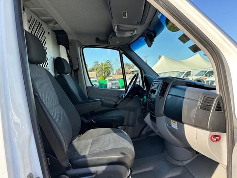 Used 2012 Mercedes-Benz Sprinter 2500 w/ Additional Battery Pkg image 21
