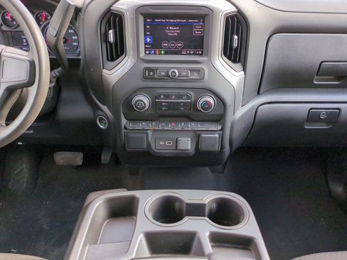 Used 2022 Chevrolet Silverado 1500 Custom image 19