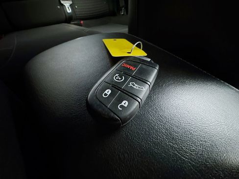 Used 2017 Dodge Challenger SXT RWD image 35