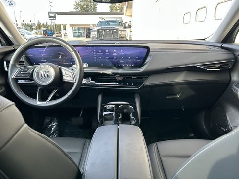 Used 2025 Buick Envision Preferred image 15