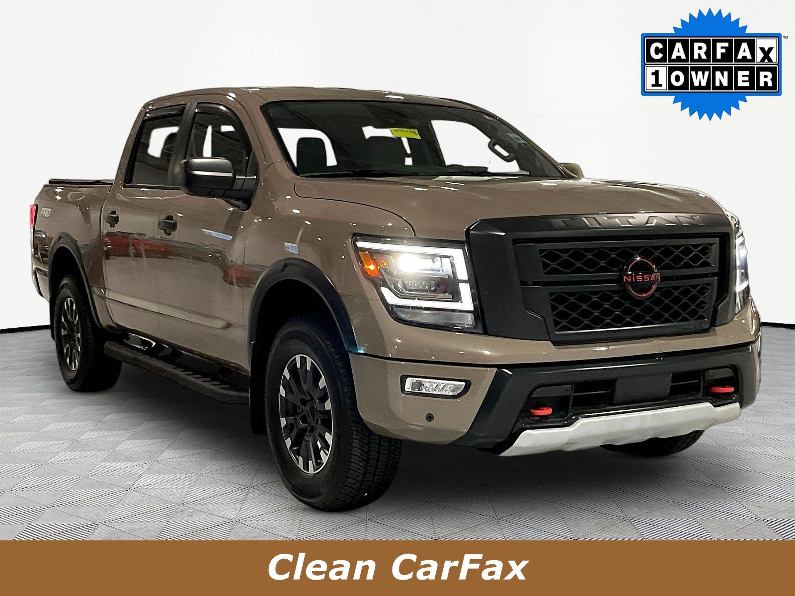 Used 2023 Nissan Titan PRO-4X w/ Pro-4x Utility Package AWD/4WD image 3