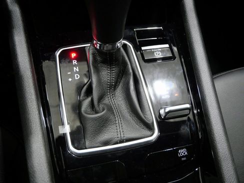 New 2026 Jeep Compass Limited image 23