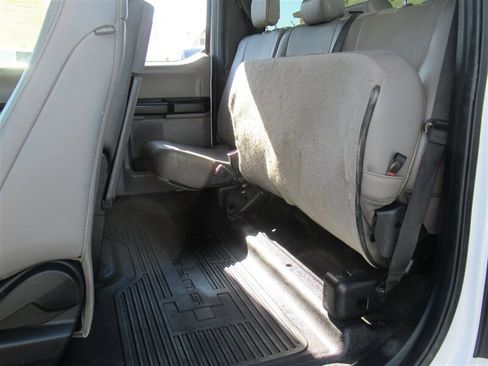 Used 2020 Ford F250 XL w/ Power Equipment Group image 25