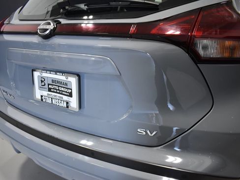 Certified 2023 Nissan Kicks SV FWD image 12