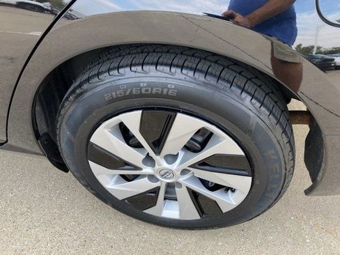 Used 2024 Nissan Altima 2.5 S image 25