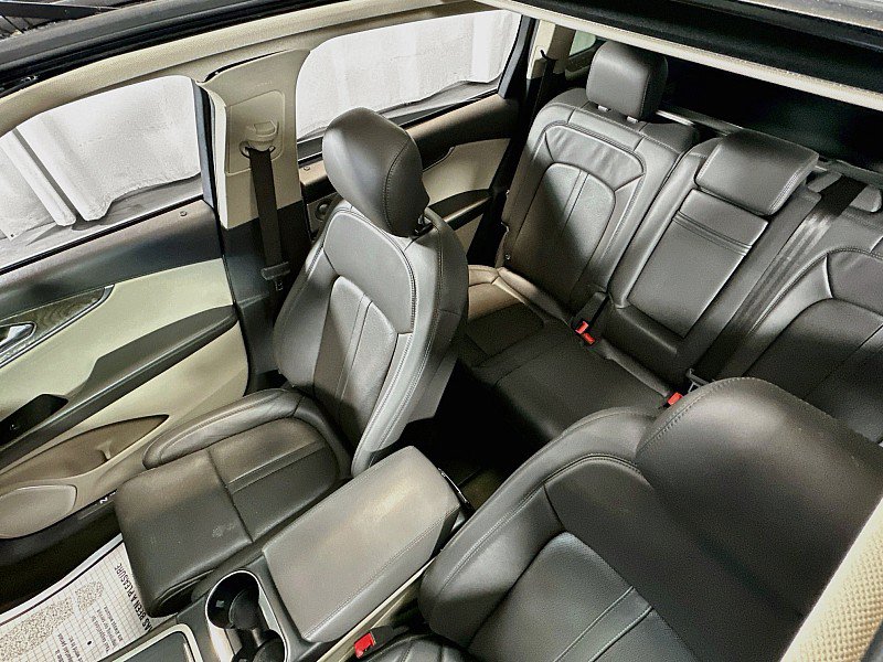 Used 2019 Lincoln Nautilus Reserve w/ Ultimate Package FWD image 22
